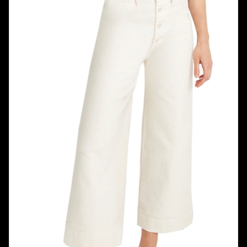 Madewell crop ivory jeans.